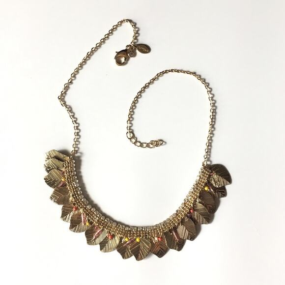 EXPRESS antiqued gold tone dangling leaves Roman collar necklace - Picture 6 of 7